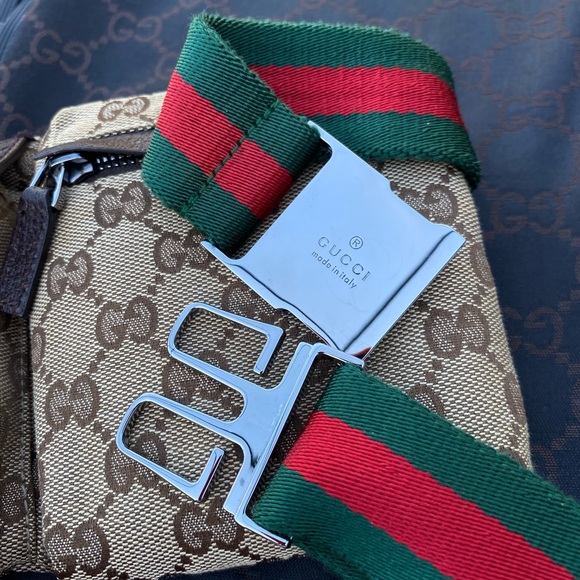 Authentic GUCCI BELT BAG Used like new🌸 - Picture 13 of 16